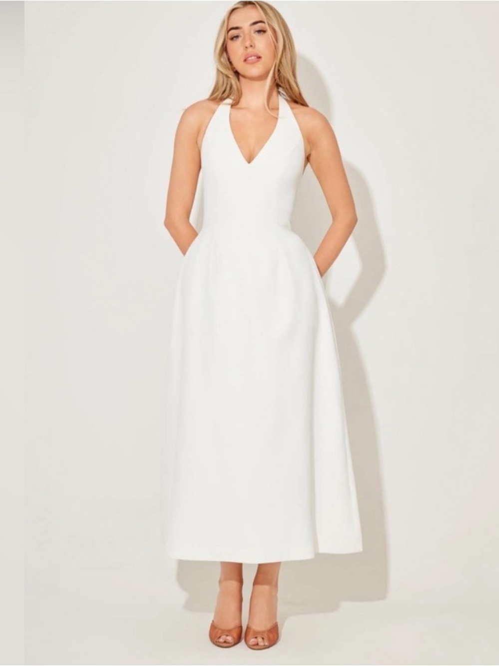 Odd Muse White Halter V-Neck tie dress